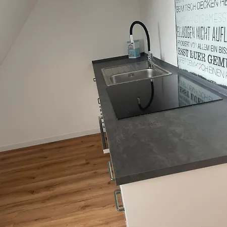 Mit Balkonnetflix Apartman